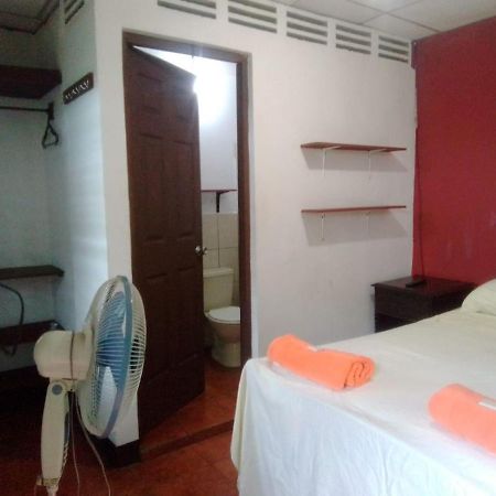 Hostal El Jardin León 외부 사진